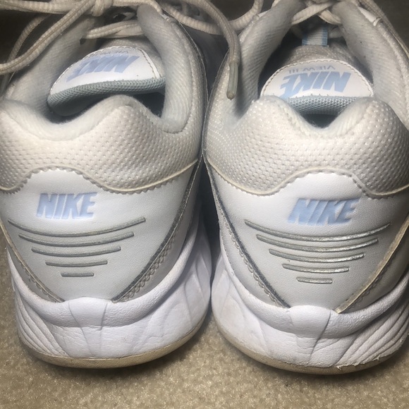 Nike View Three - Worn - Blue 💙🤍 - Picture 13 of 14